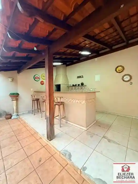 Casa com 3 quartos à venda, 280m² — foto 35 de 35