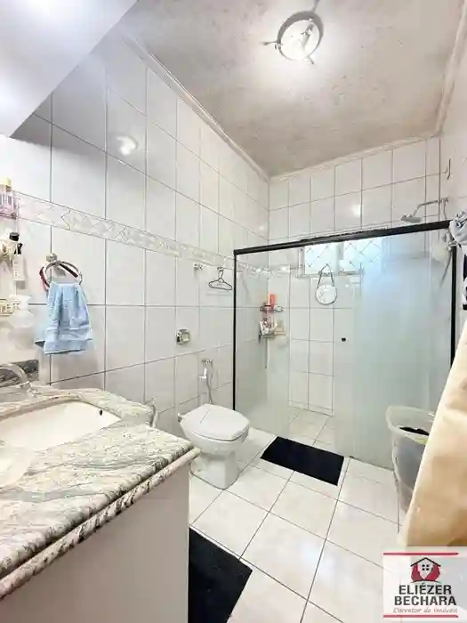 Casa com 3 quartos à venda, 280m² — foto 31 de 35