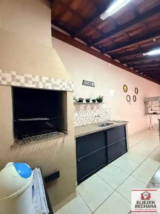 Casa com 3 quartos à venda, 280m² — foto 30 de 35
