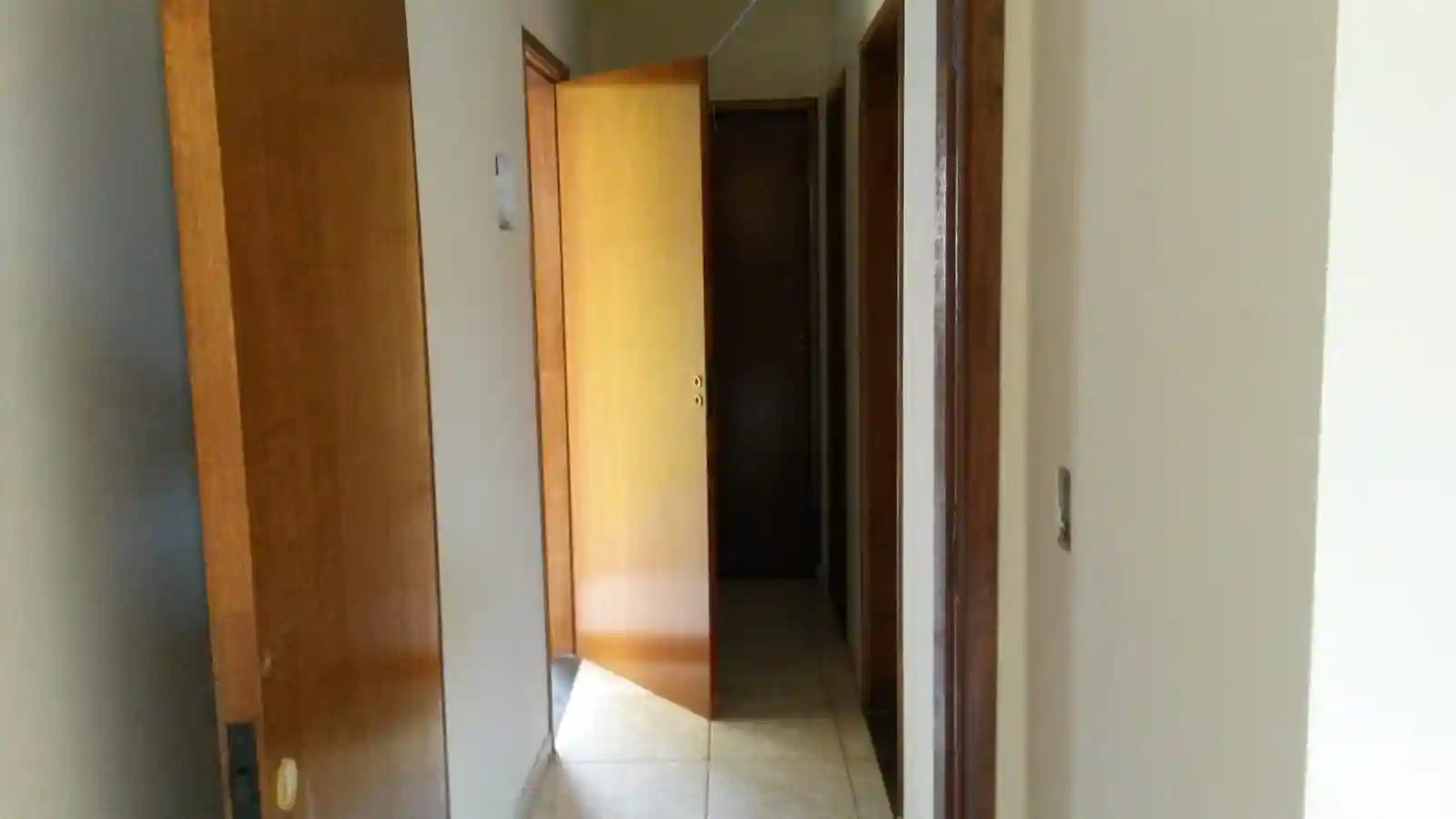 Casa com 3 quartos à venda, 200m² — foto 8 de 16