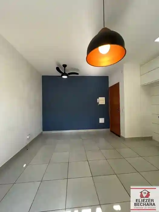 Apartamento com 2 quartos à venda, 56m² — foto 2 de 16