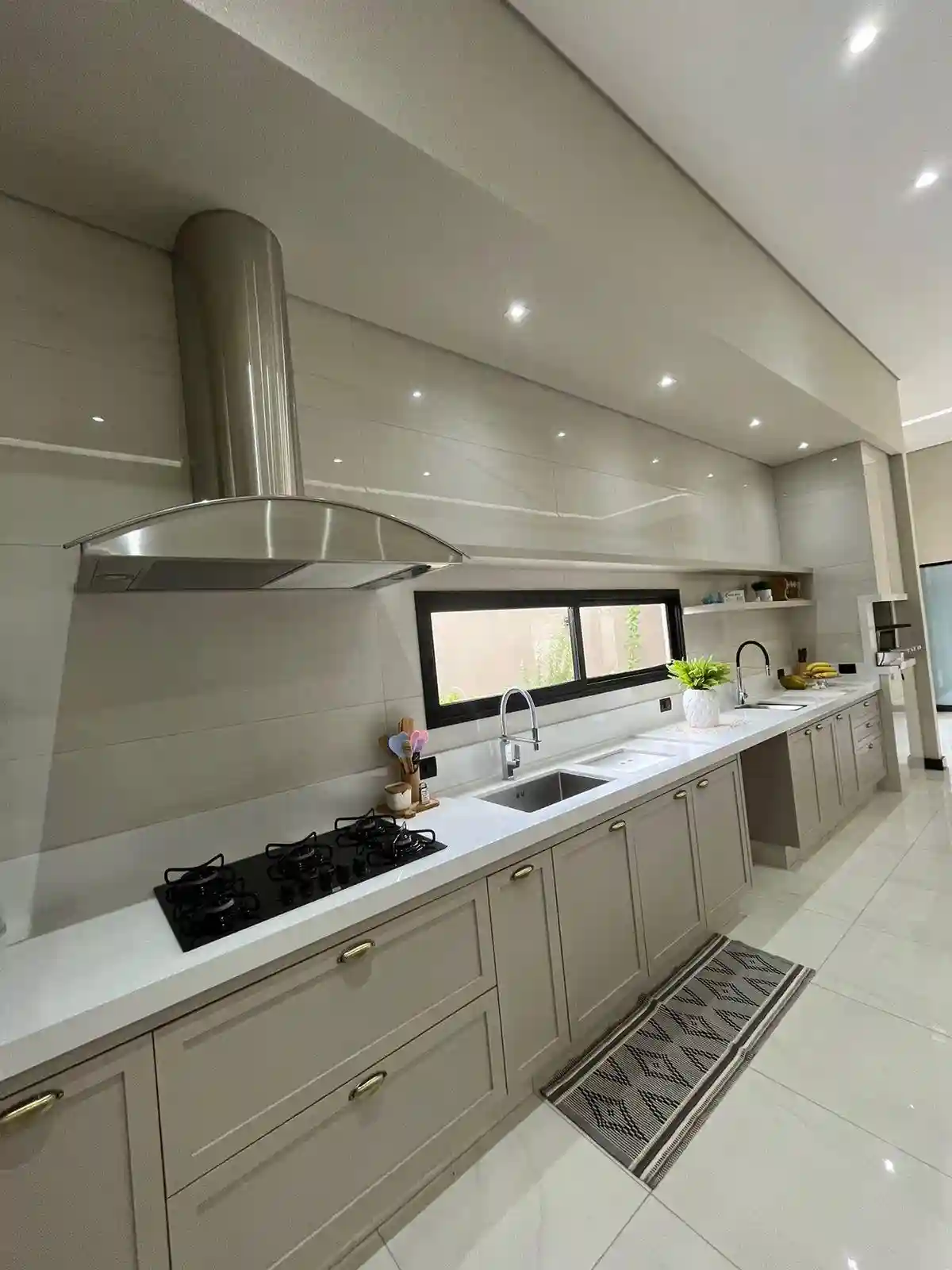 Casa de Condomínio com 3 quartos à venda, 200m² — foto 24 de 24