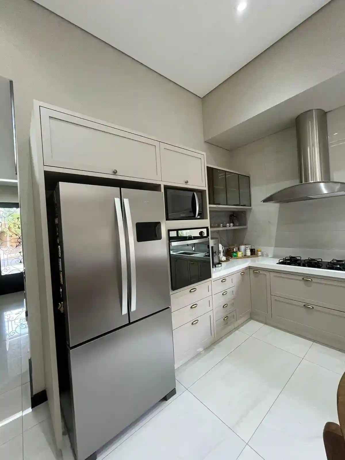 Casa de Condomínio com 3 quartos à venda, 200m² — foto 14 de 24