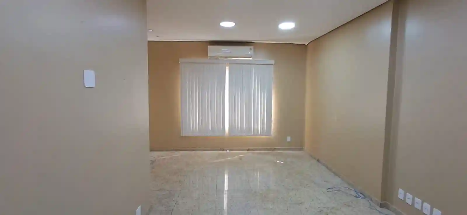 Casa Comercial  à venda, 484m² — foto 4 de 18