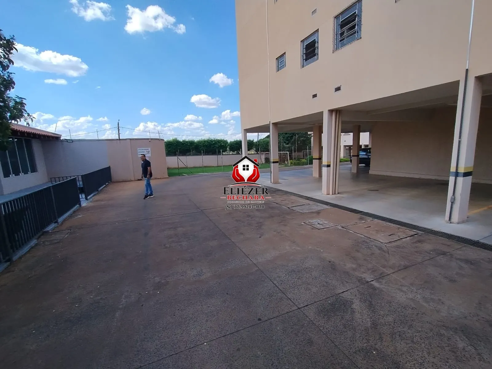 Apartamento com 2 quartos à venda, 65m² — foto 24 de 38