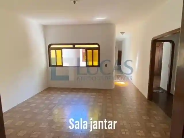 Casa Comercial com 3 quartos à venda, 310m² — foto 3 de 18