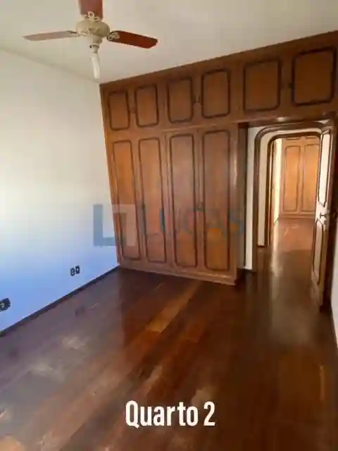 Casa Comercial com 3 quartos à venda, 310m² — foto 15 de 18