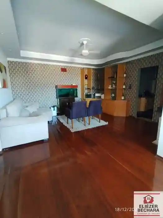 Apartamento com 3 quartos à venda, 130m² — foto 1 de 18