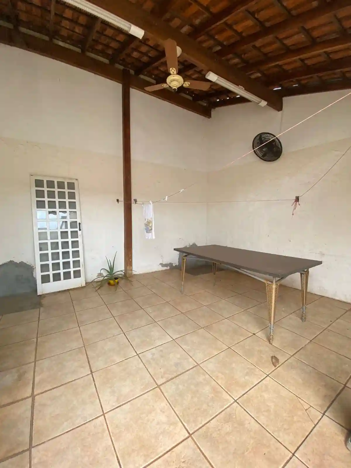 Casa com 3 quartos à venda, 120m² — foto 2 de 17