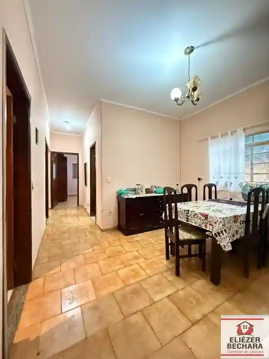 Casa com 3 quartos à venda, 173m² — foto 3 de 19