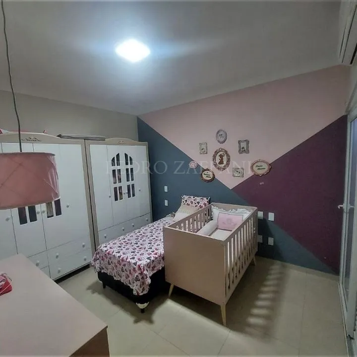 Casa à venda — foto 4 de 7