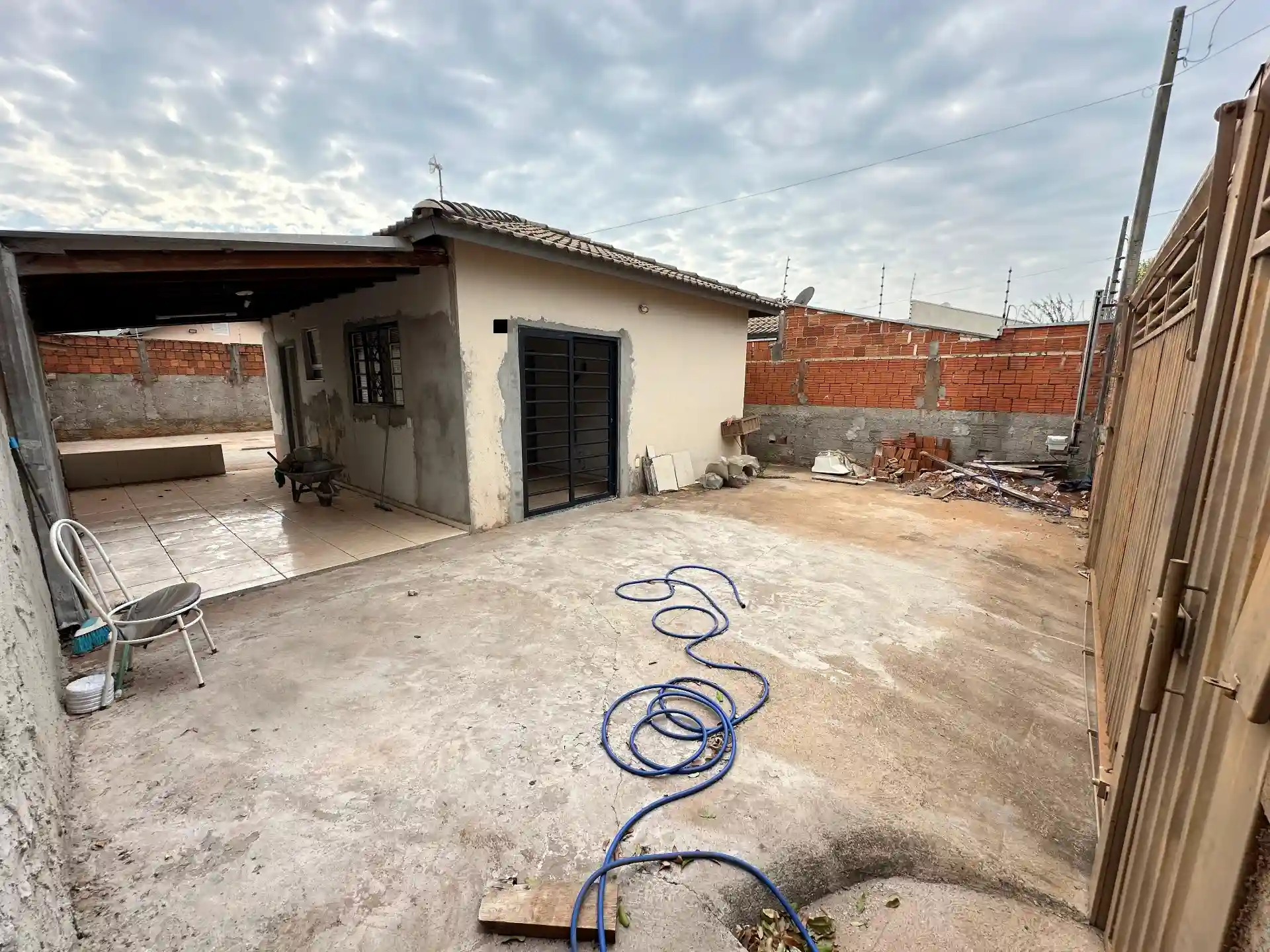 Casa com 2 quartos à venda, 70m² — foto 3 de 13