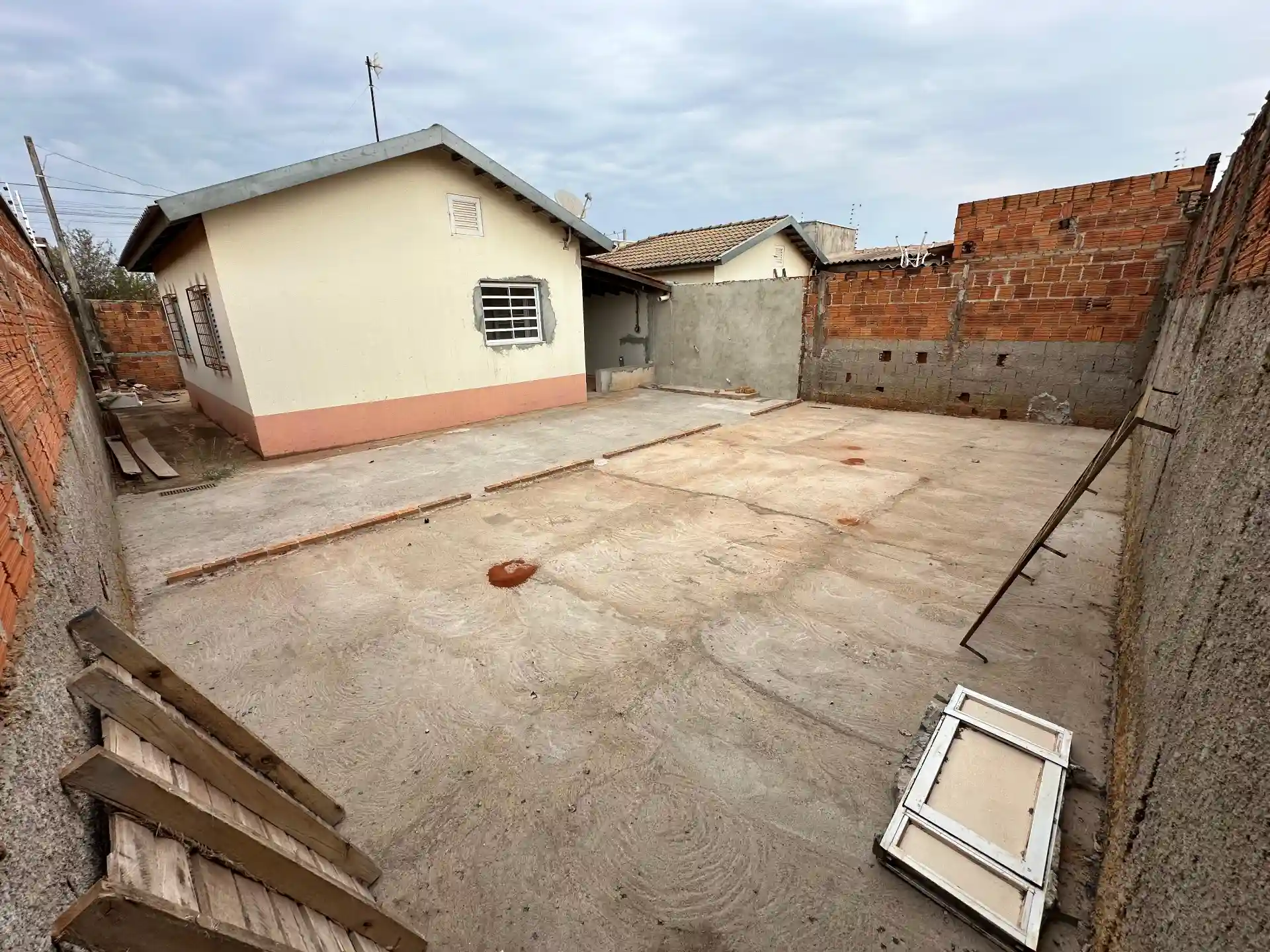 Casa com 2 quartos à venda, 70m² — foto 6 de 13