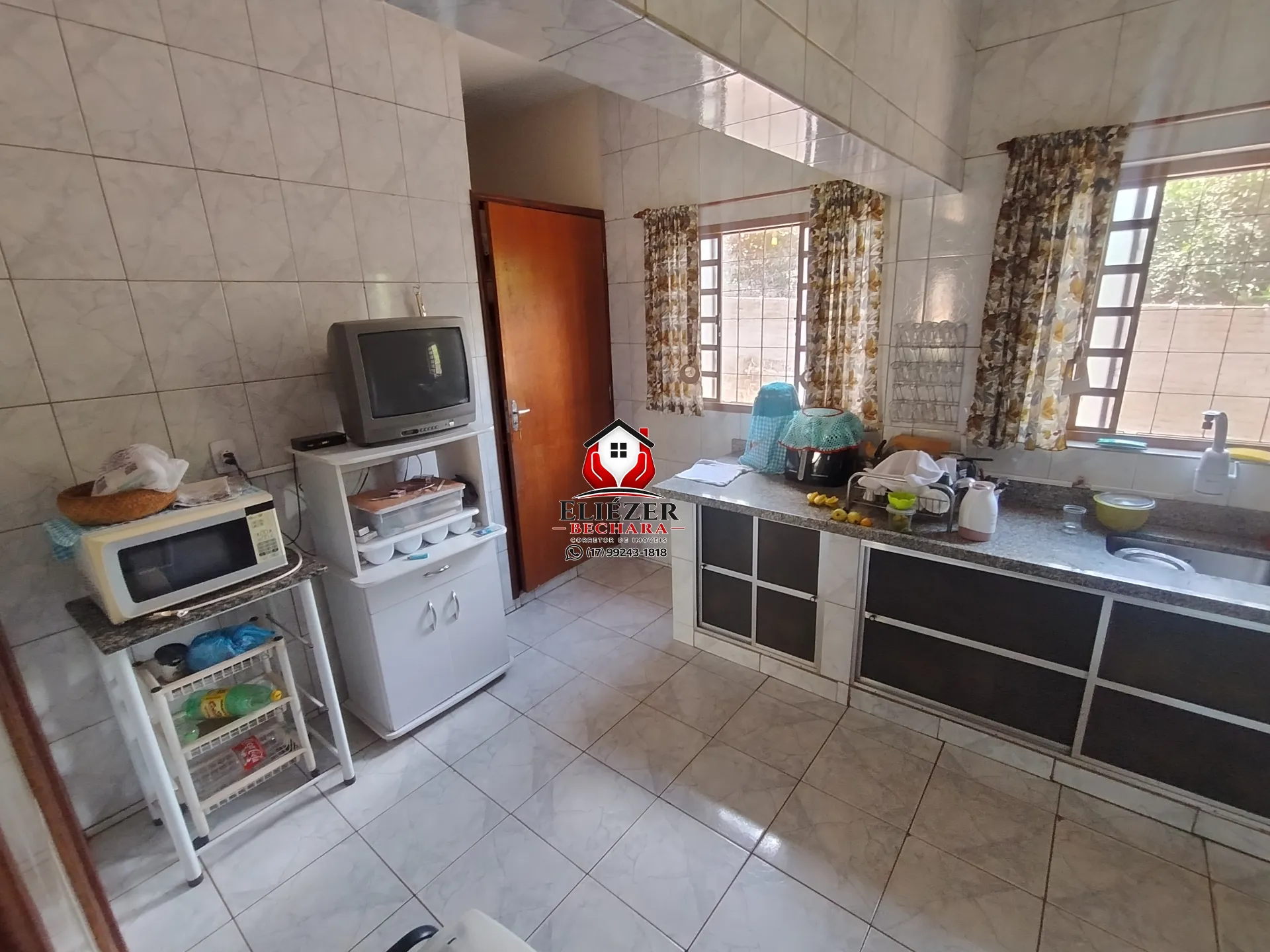 Fazenda / Sítio / Chácara com 3 quartos à venda, 2000m² — foto 14 de 37