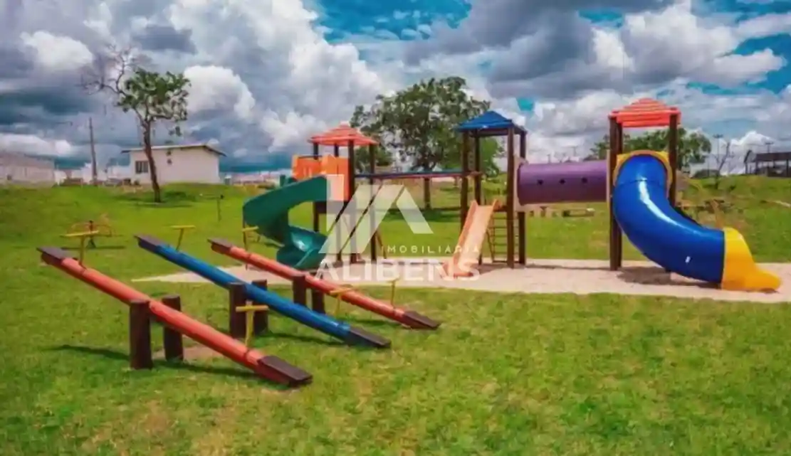 Terreno / Lote / Condomínio  à venda, 235m² — foto 6 de 7