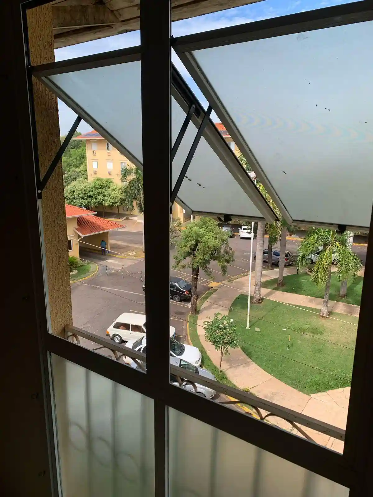 Apartamento com 2 quartos à venda, 64m² — foto 3 de 15