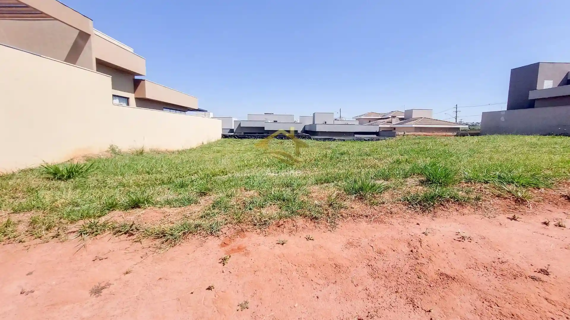 Terreno / Lote / Condomínio  à venda, 360m² — foto 2 de 7