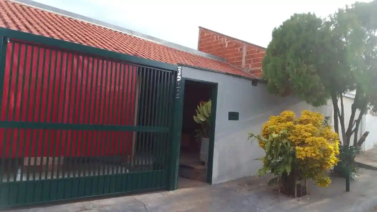 Casa de Vila com 3 quartos à venda, 150m² — foto 1 de 6