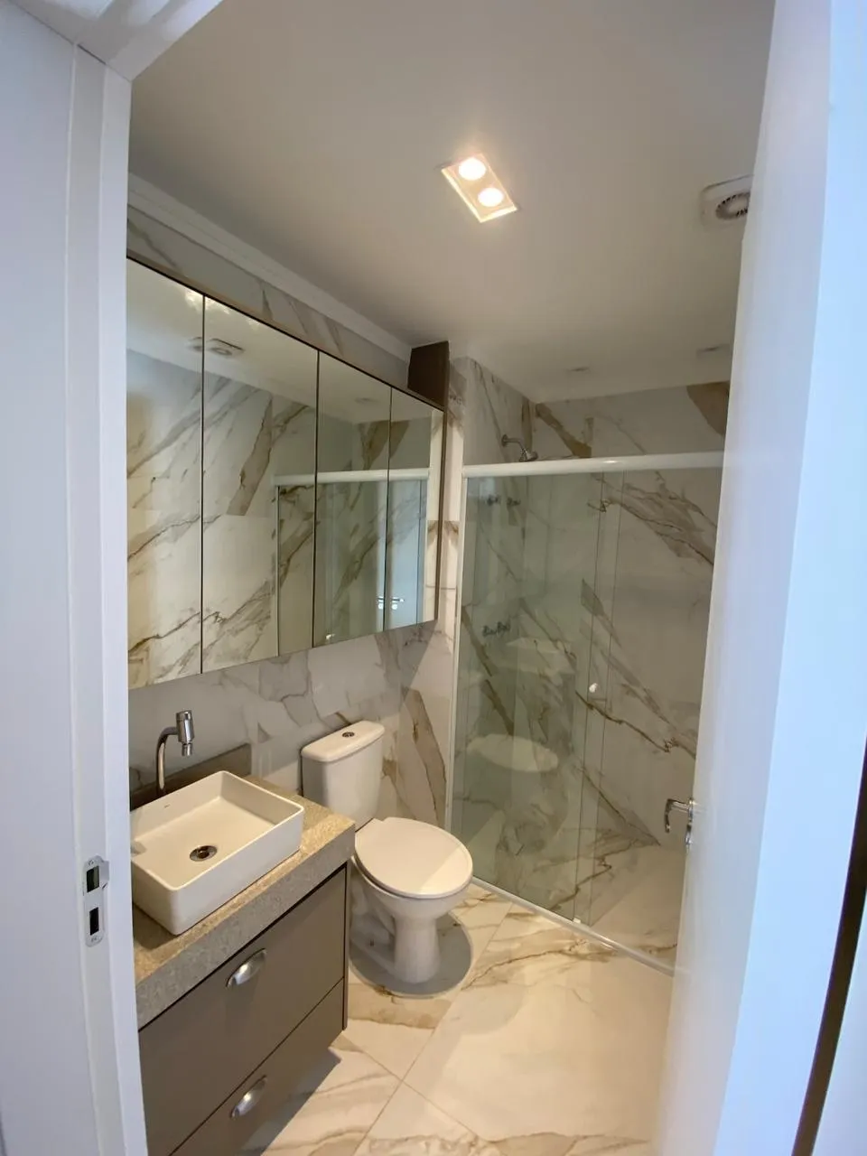 Apartamento com 2 quartos à venda, 65m² — foto 4 de 15