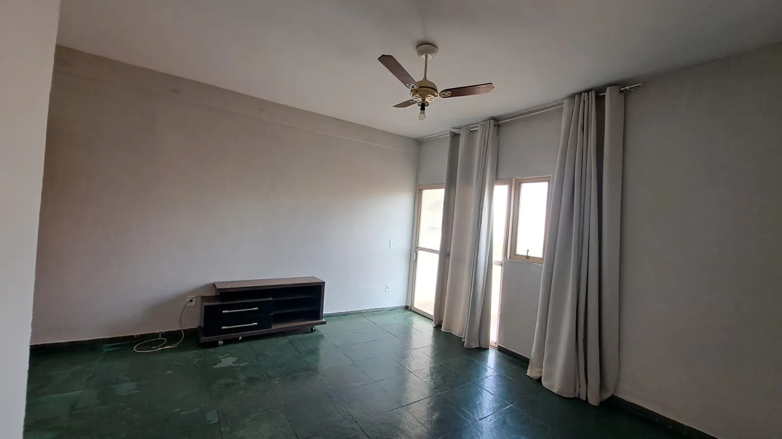 Apartamento com 3 quartos à venda, 75m² — foto 34 de 41