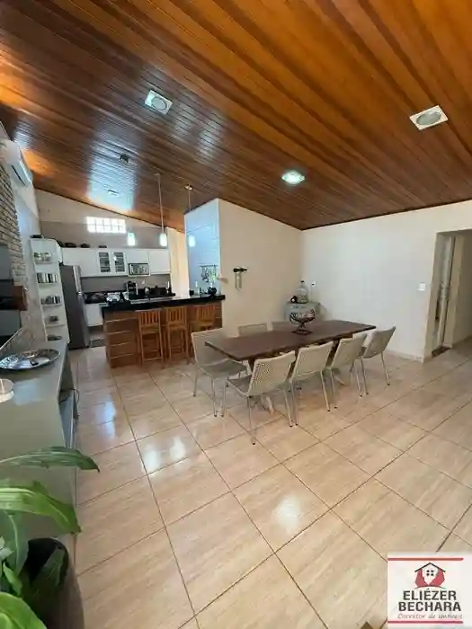 Casa com 3 quartos à venda, 290m² — foto 9 de 22