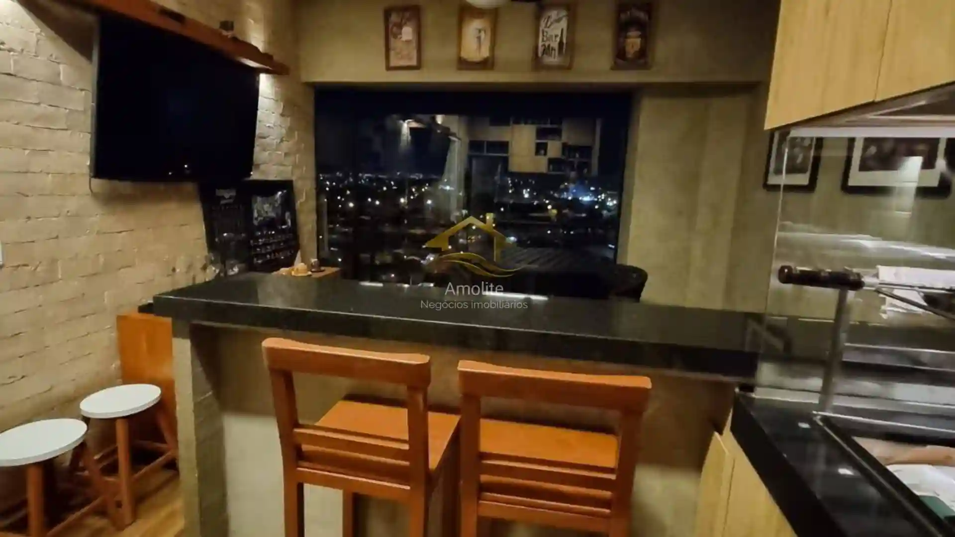 Apartamento com 3 quartos à venda, 130m² — foto 2 de 30