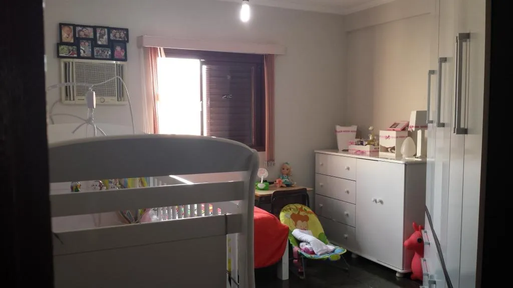 Apartamento à venda — foto 2 de 3