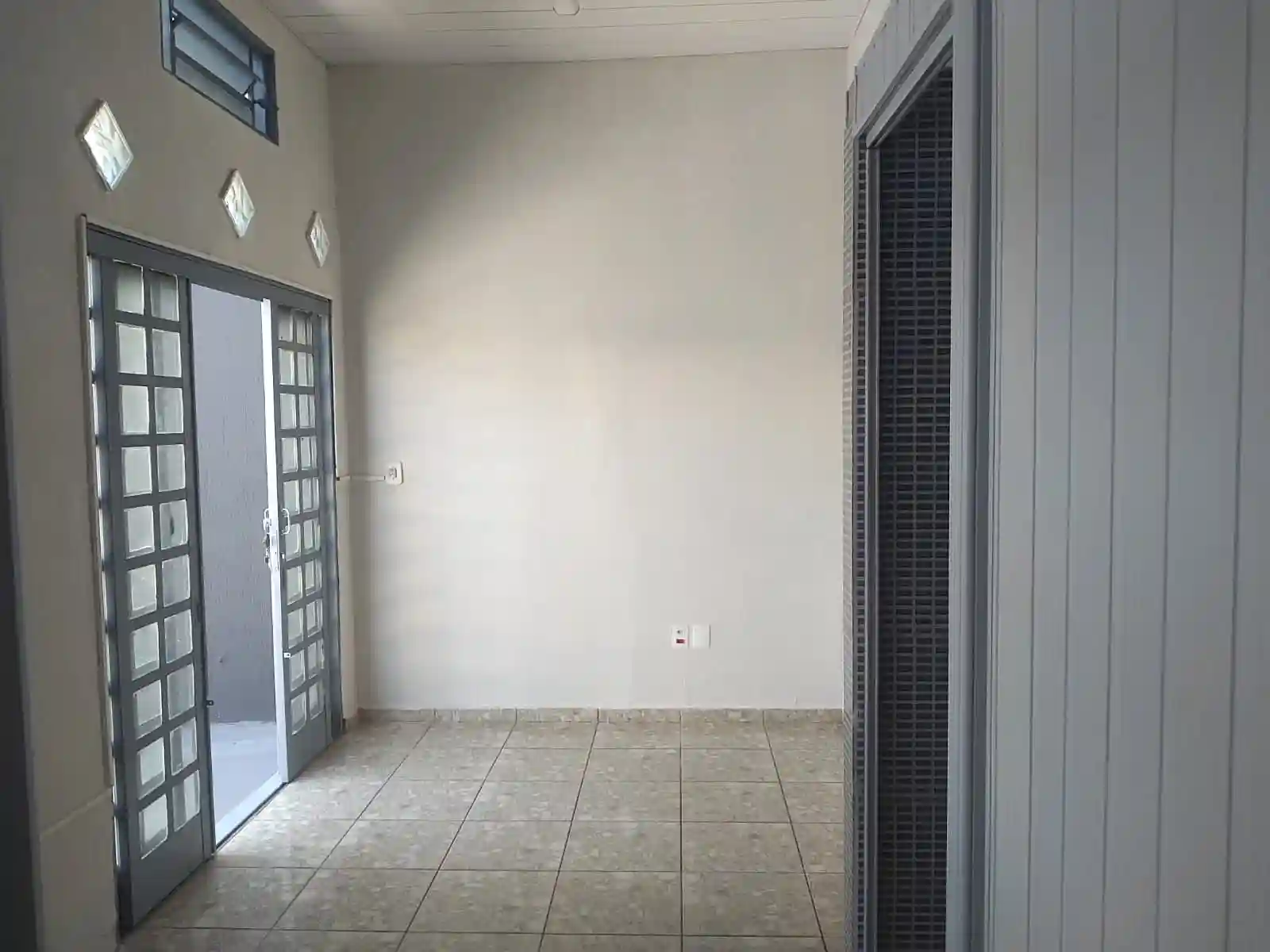 Casa com 2 quartos à venda, 200m² — foto 10 de 13