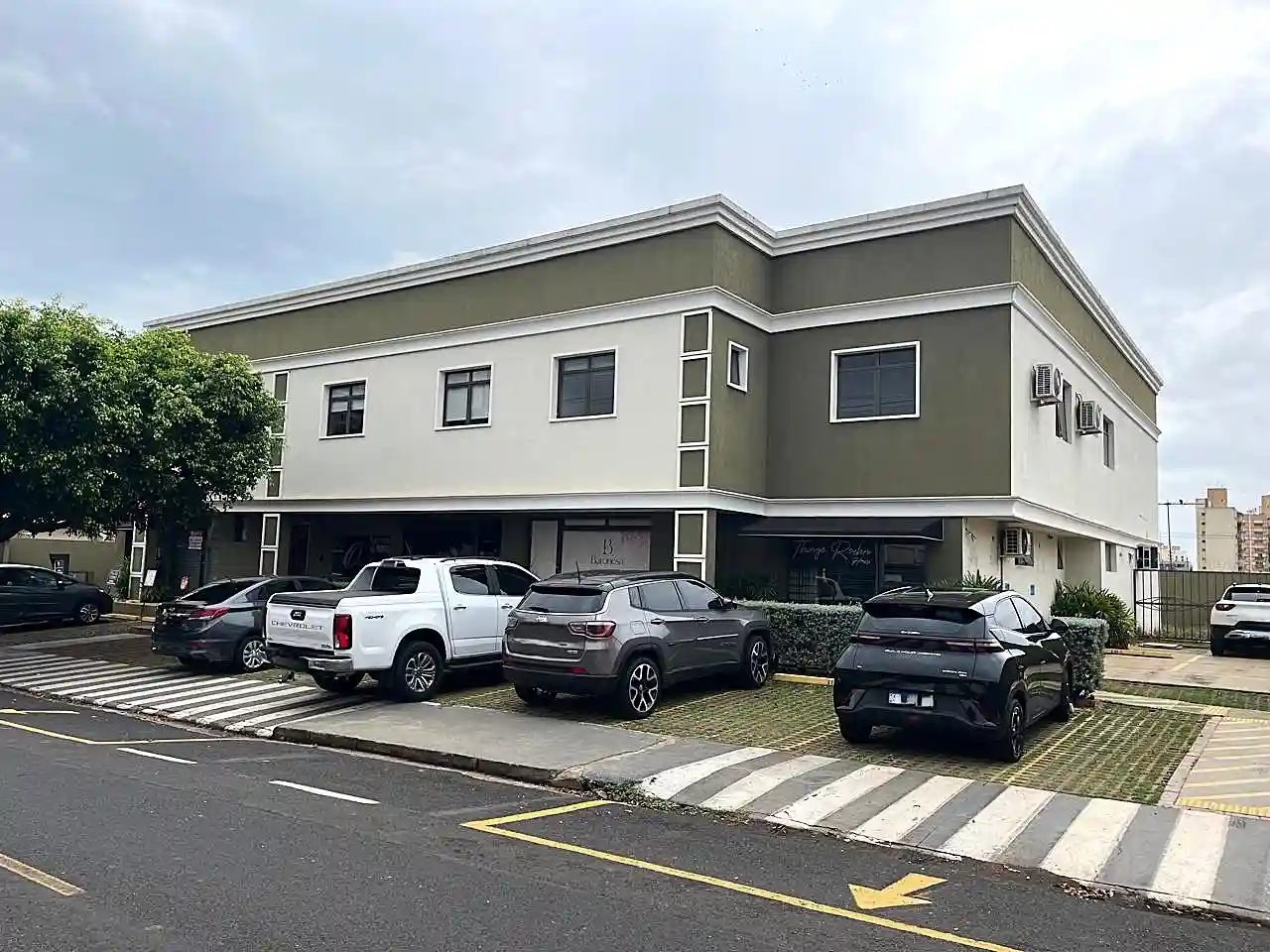 Conjunto Comercial / Sala  para aluguel, 34m² — foto 1 de 8