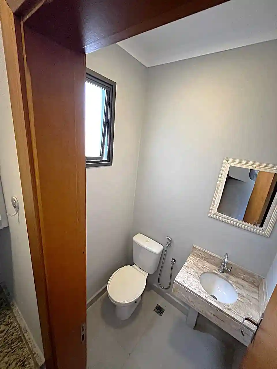 Conjunto Comercial / Sala  para aluguel, 34m² — foto 8 de 8