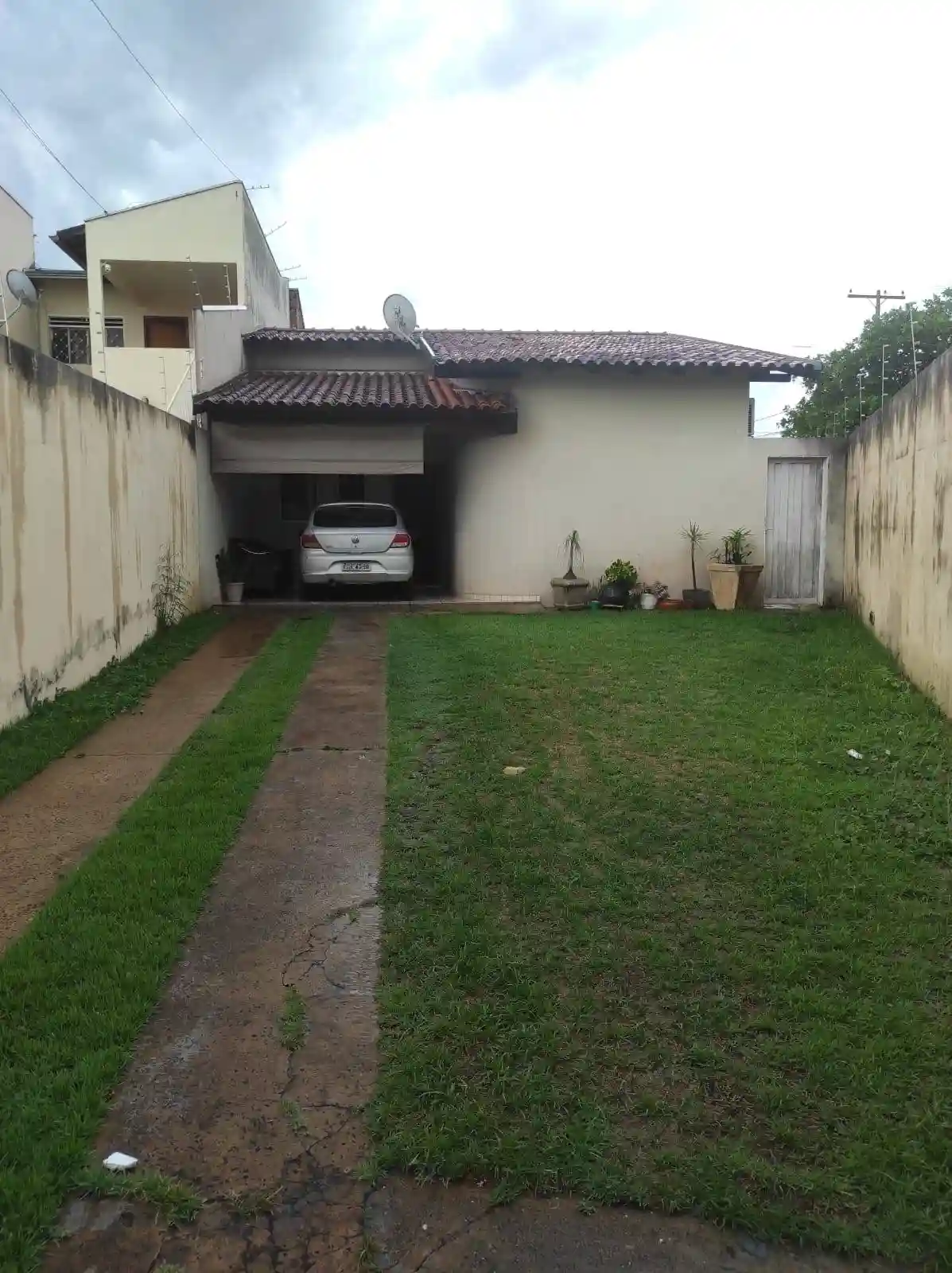 Casa com 2 quartos à venda, 300m² — foto 2 de 15