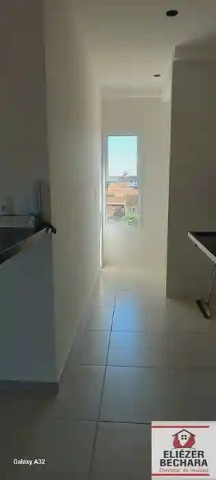 Apartamento com 2 quartos à venda, 60m² — foto 3 de 18