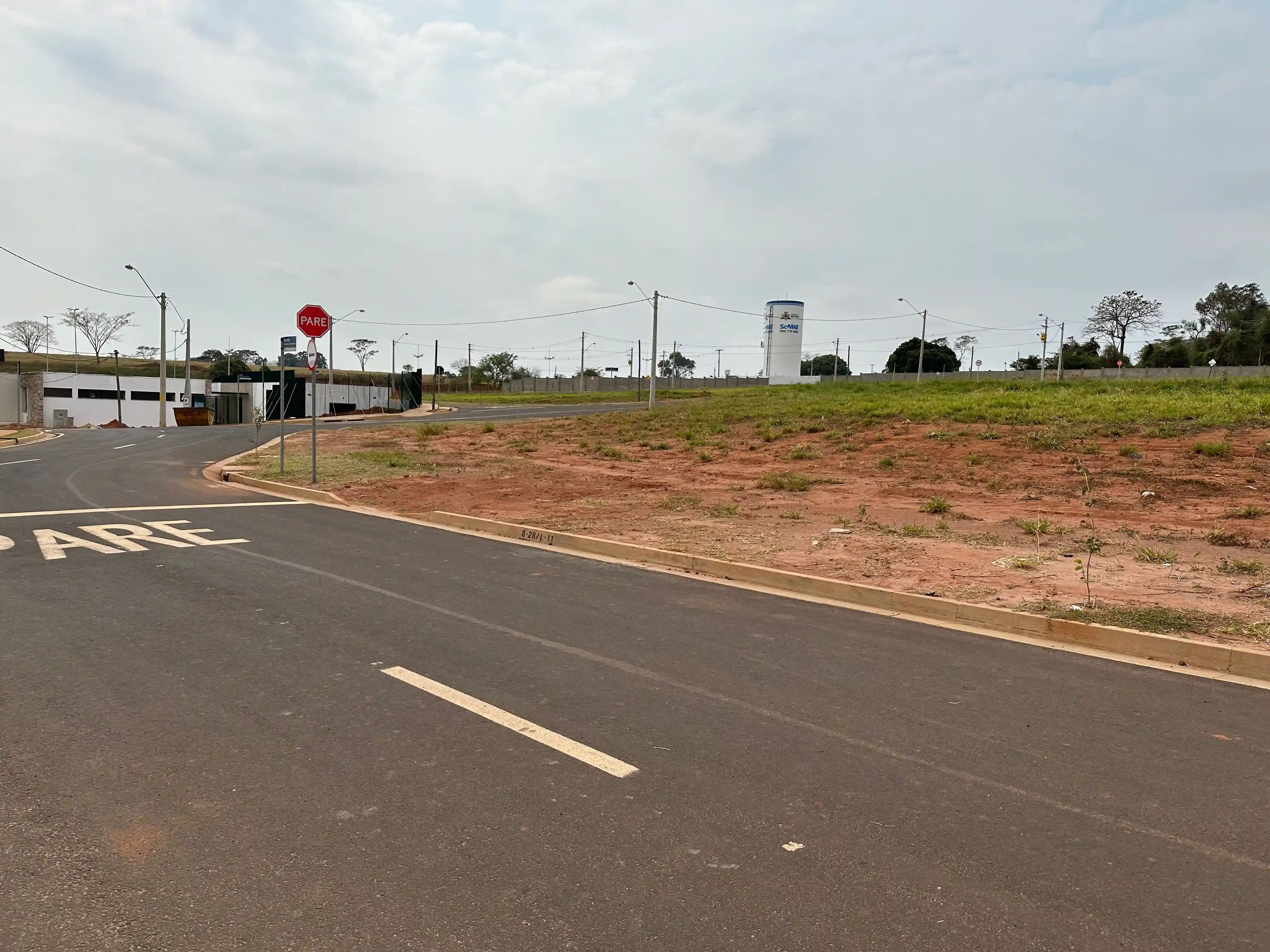 Terreno / Lote / Condomínio  à venda, 291m² — foto 6 de 10