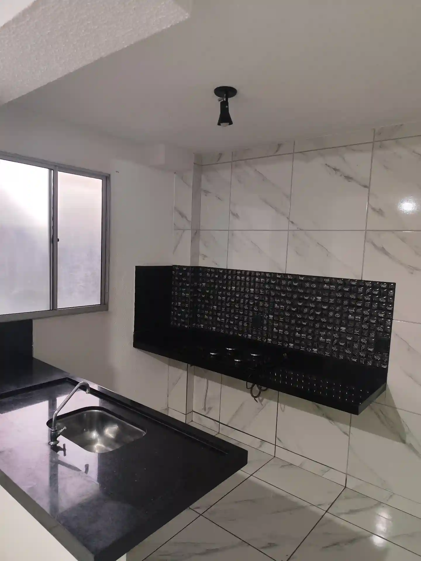 Apartamento com 2 quartos para aluguel, 45m² — foto 2 de 10