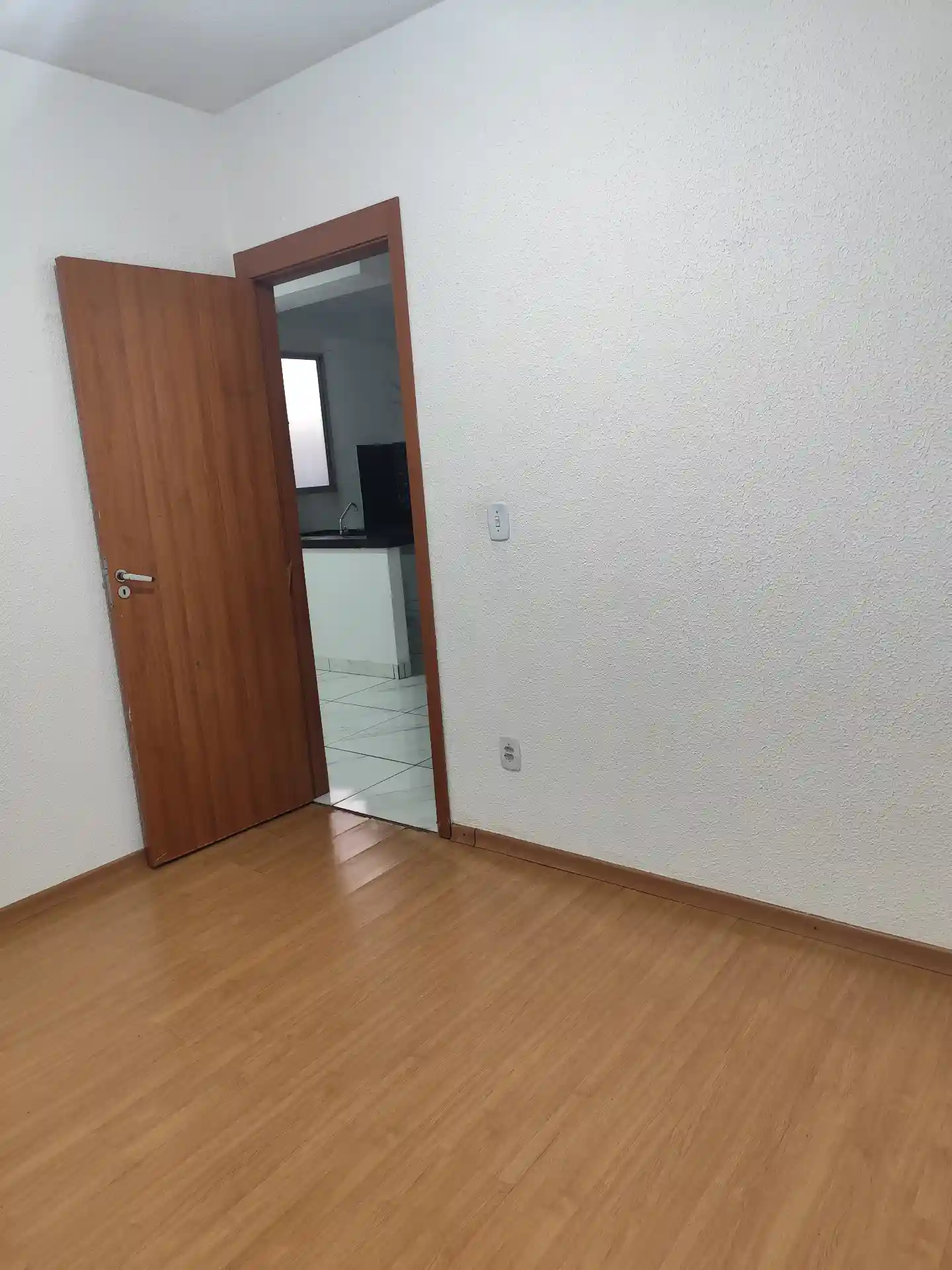 Apartamento com 2 quartos para aluguel, 45m² — foto 3 de 10