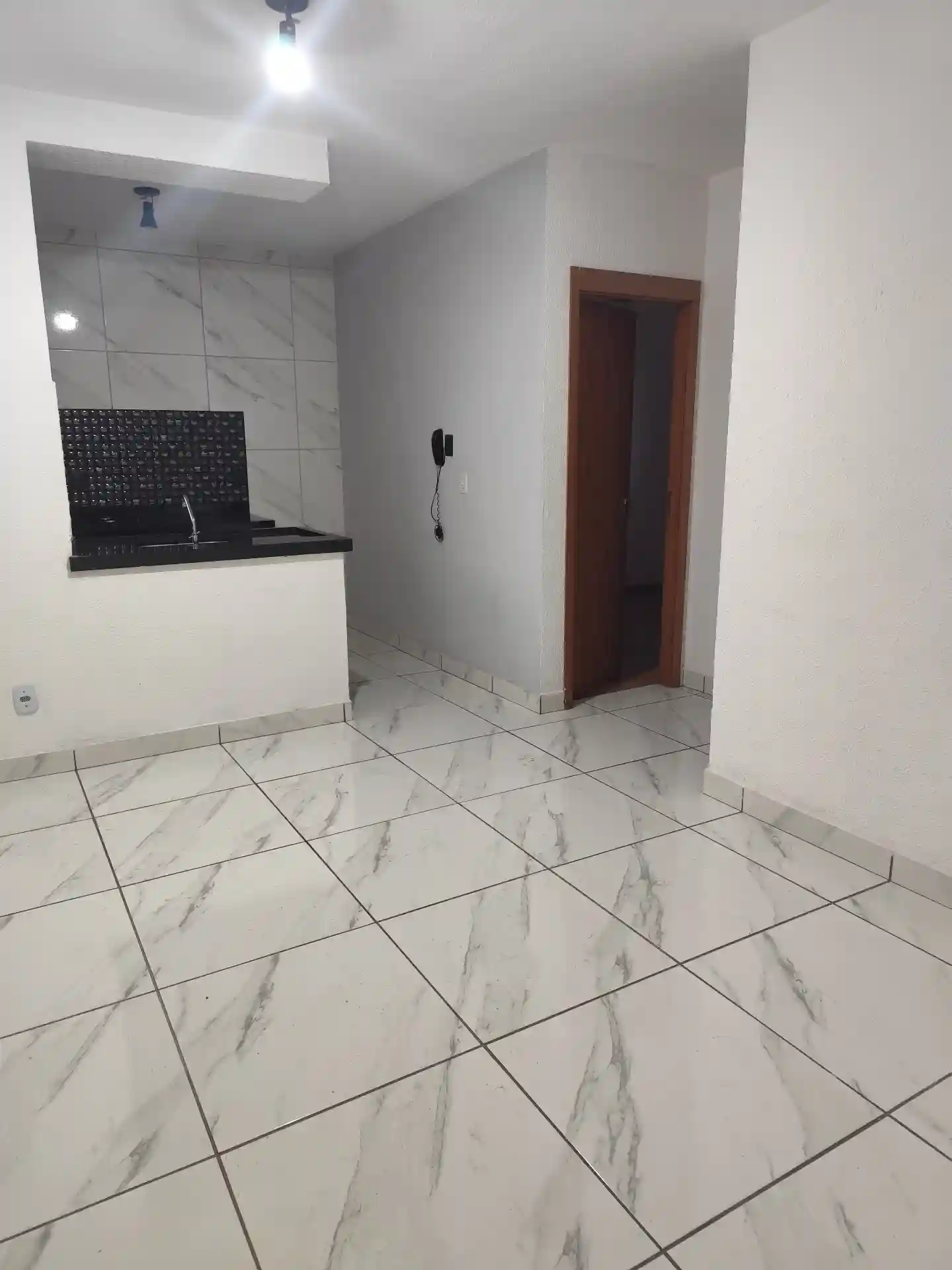 Apartamento com 2 quartos para aluguel, 45m² — foto 1 de 10