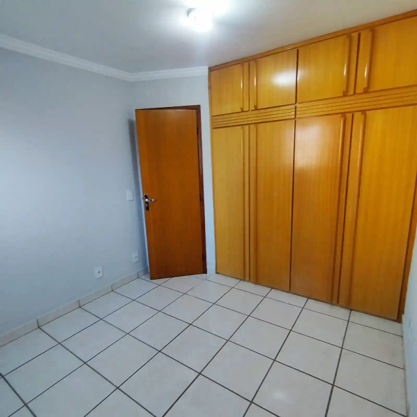 Apartamento com 2 quartos à venda, 70m² — foto 10 de 10