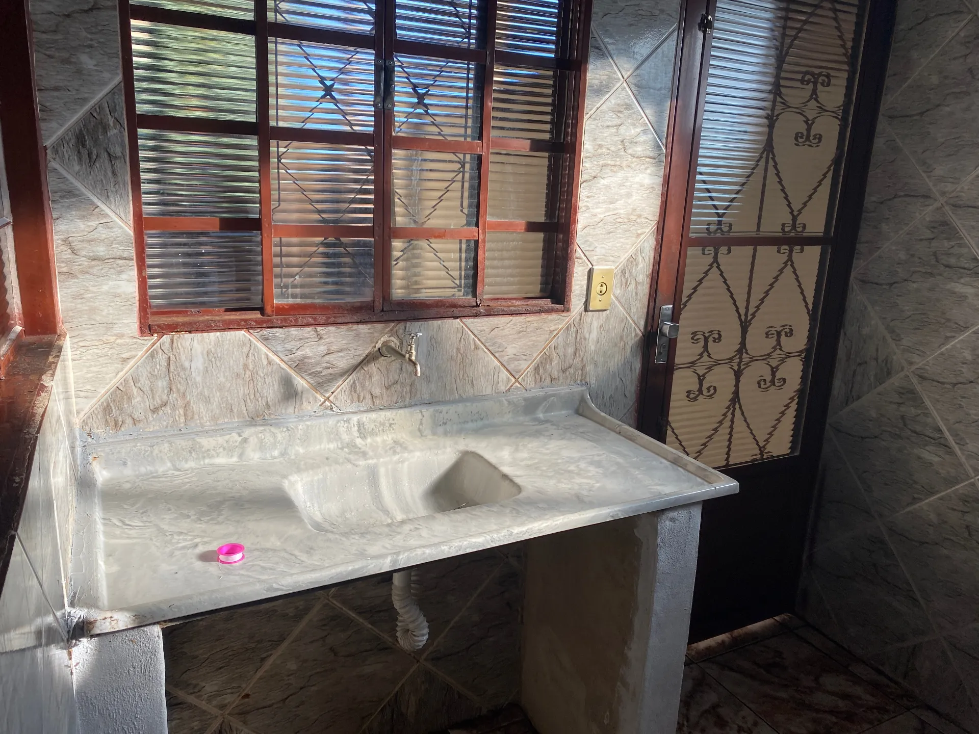 Casa com 1 quarto para aluguel, 50m² — foto 2 de 18