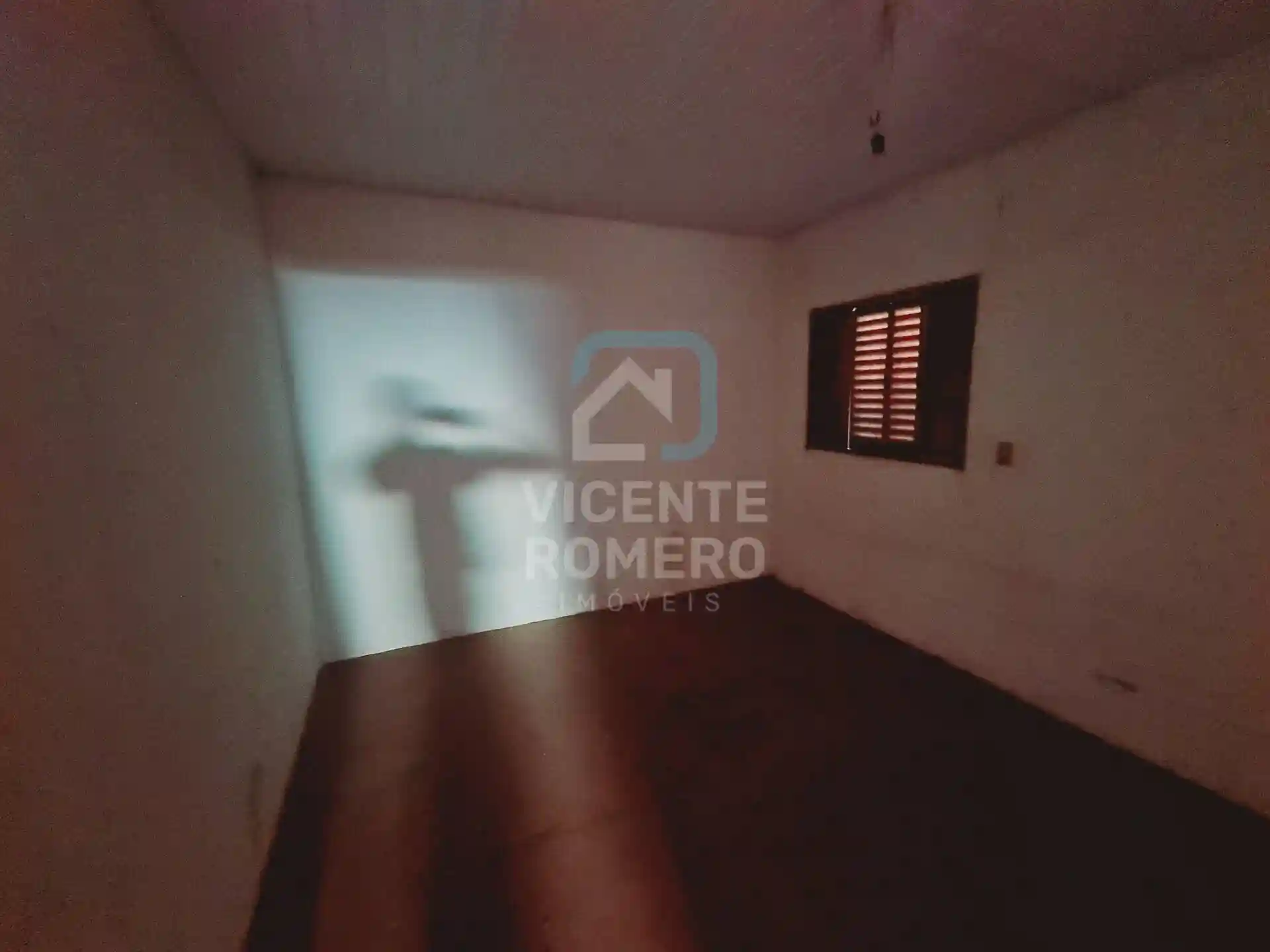 Casa com 4 quartos à venda, 285m² — foto 17 de 29