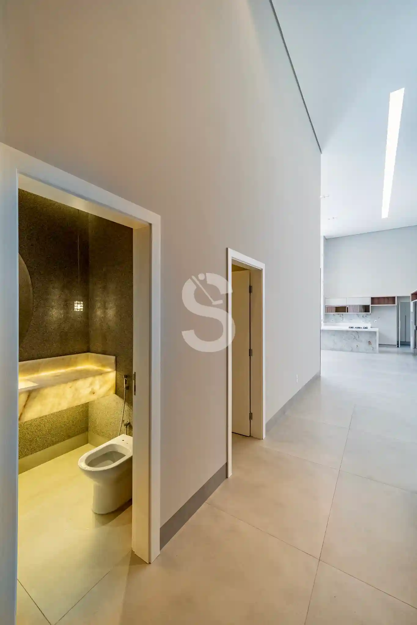 Casa de Condomínio com 4 quartos à venda, 280m² — foto 12 de 34
