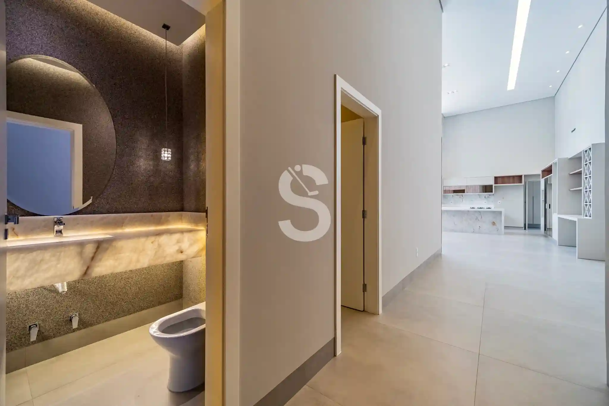 Casa de Condomínio com 4 quartos à venda, 280m² — foto 14 de 34