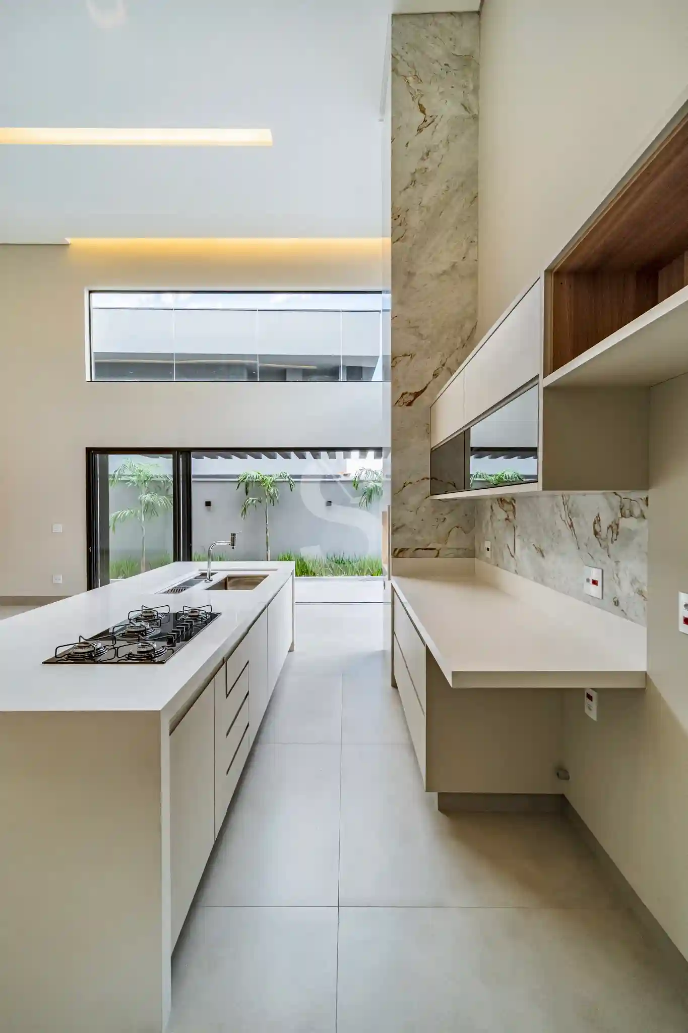 Casa de Condomínio com 4 quartos à venda, 280m² — foto 22 de 34