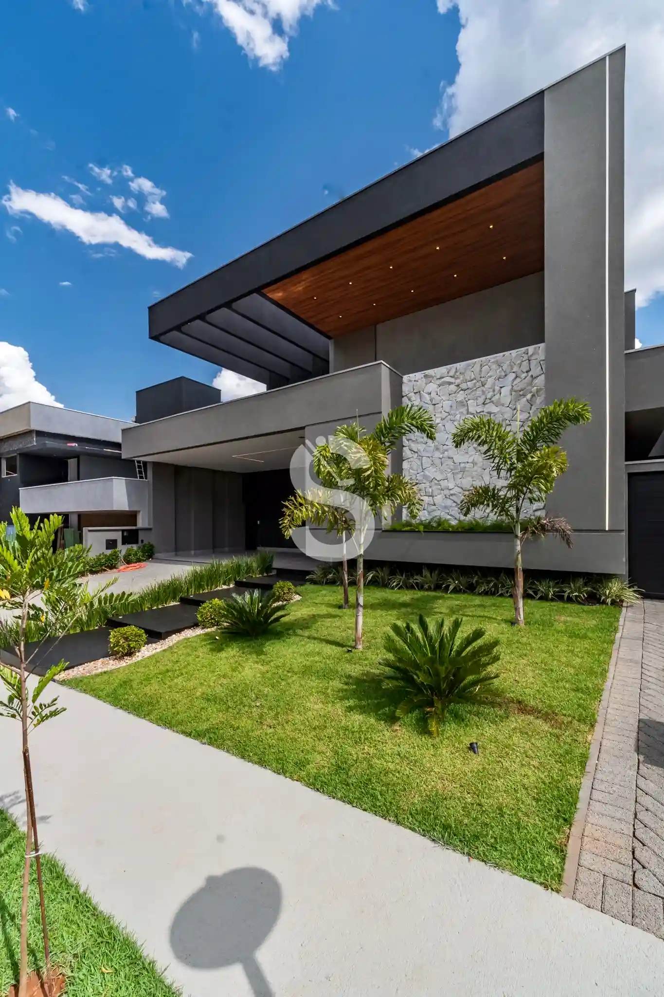 Casa de Condomínio com 4 quartos à venda, 280m² — foto 10 de 34