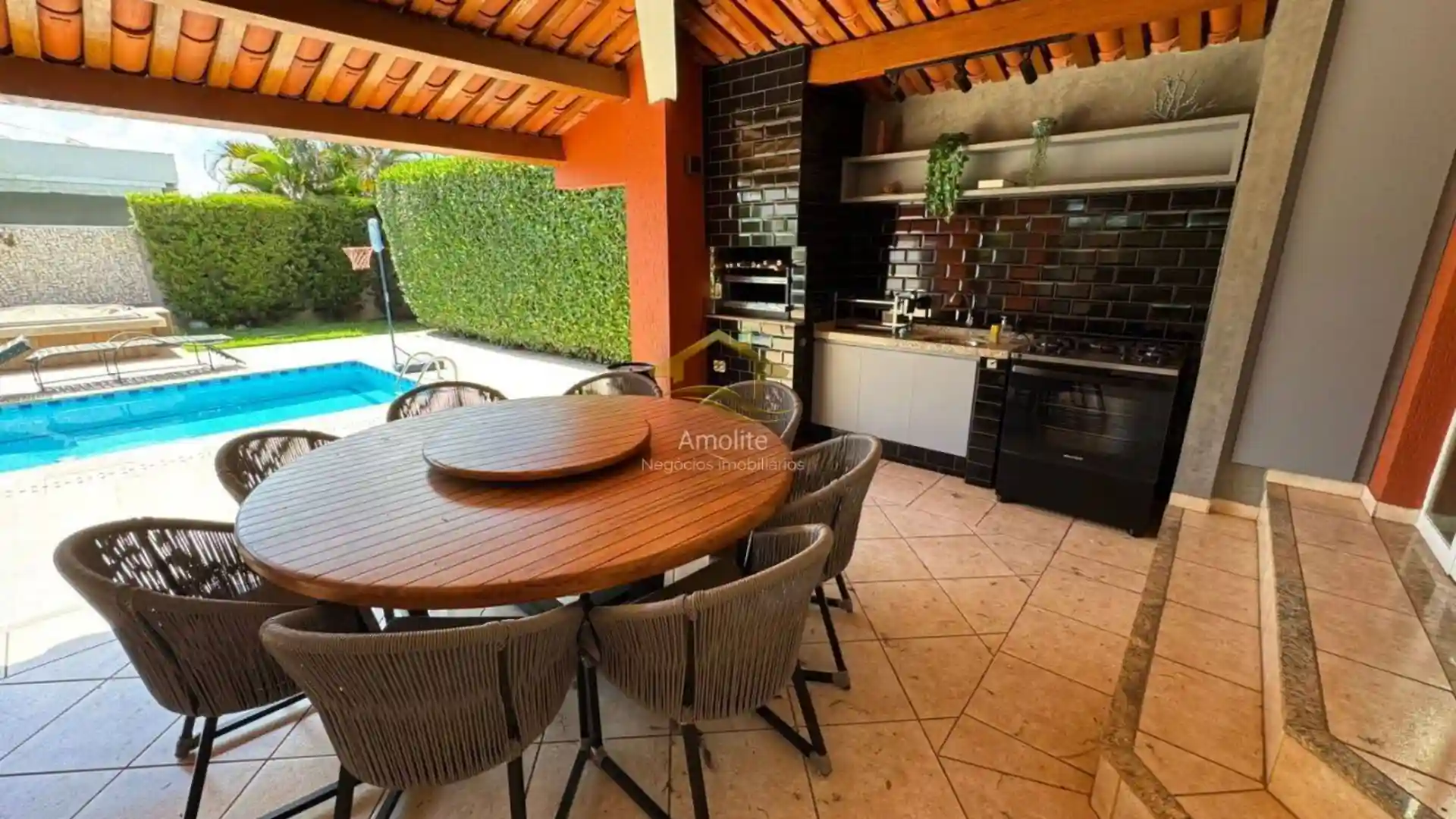 Casa de Condomínio com 3 quartos à venda, 330m² — foto 4 de 31