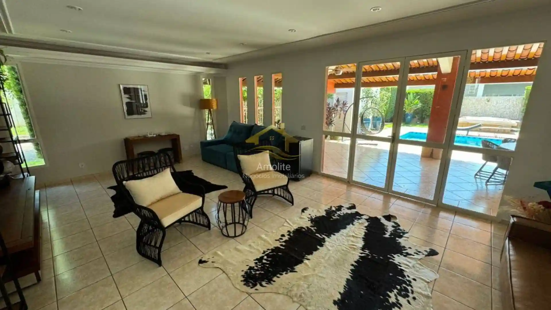 Casa de Condomínio com 3 quartos à venda, 330m² — foto 12 de 31