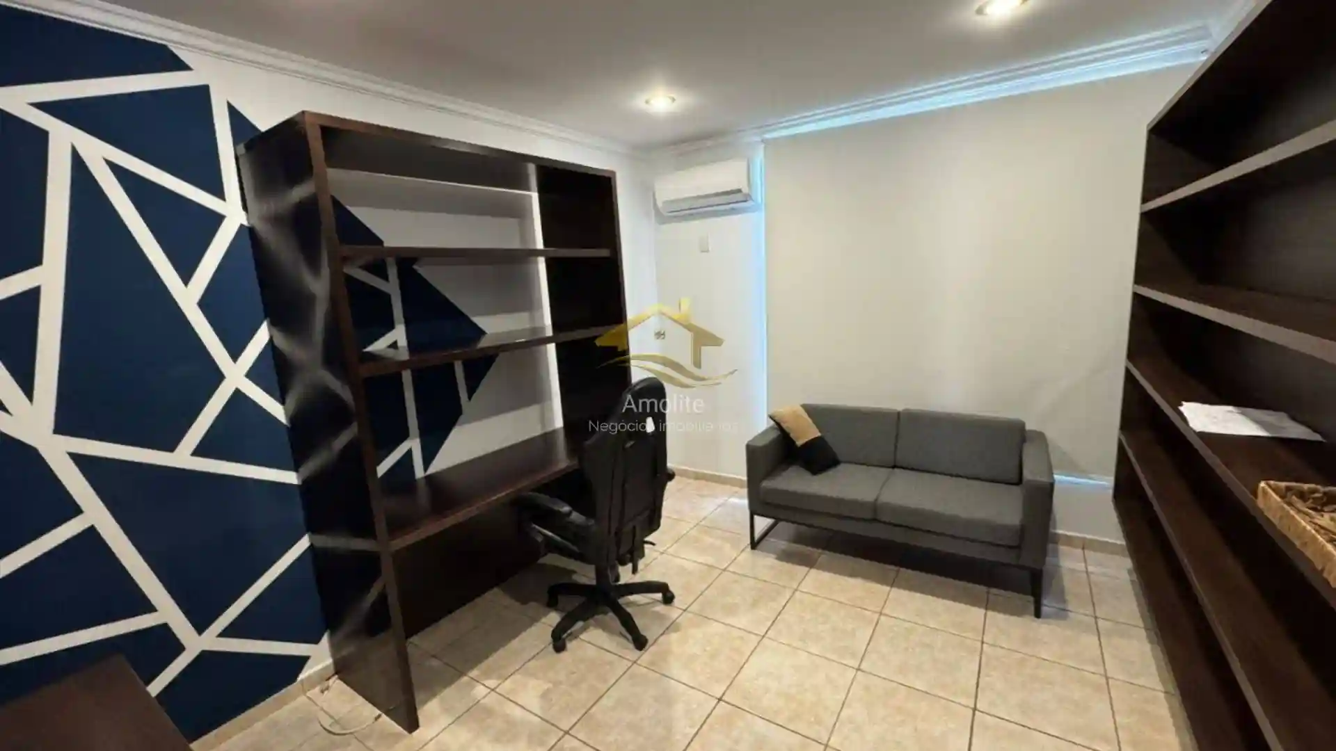 Casa de Condomínio com 3 quartos à venda, 330m² — foto 8 de 31