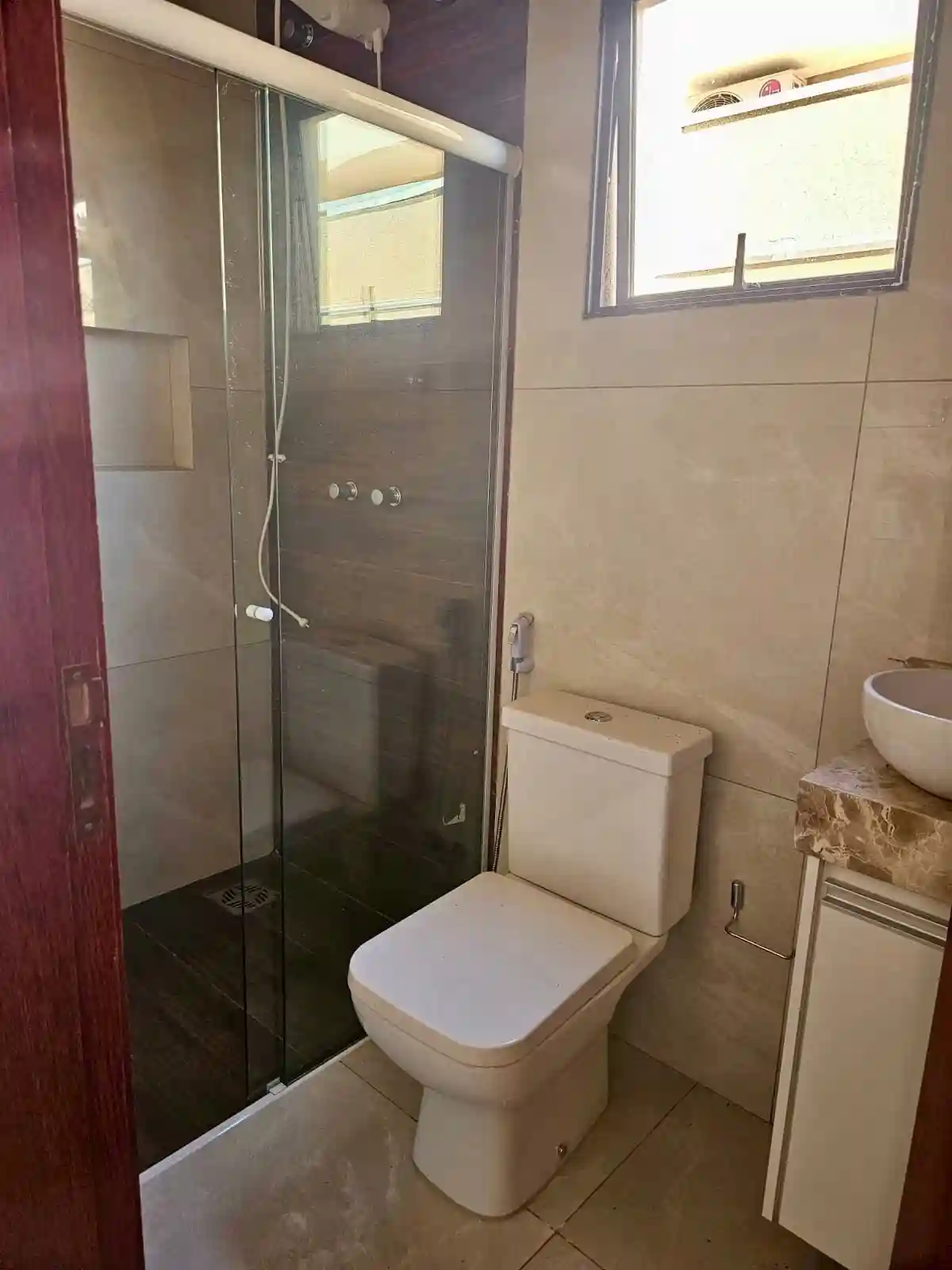 Casa de Condomínio com 3 quartos à venda, 253m² — foto 19 de 25