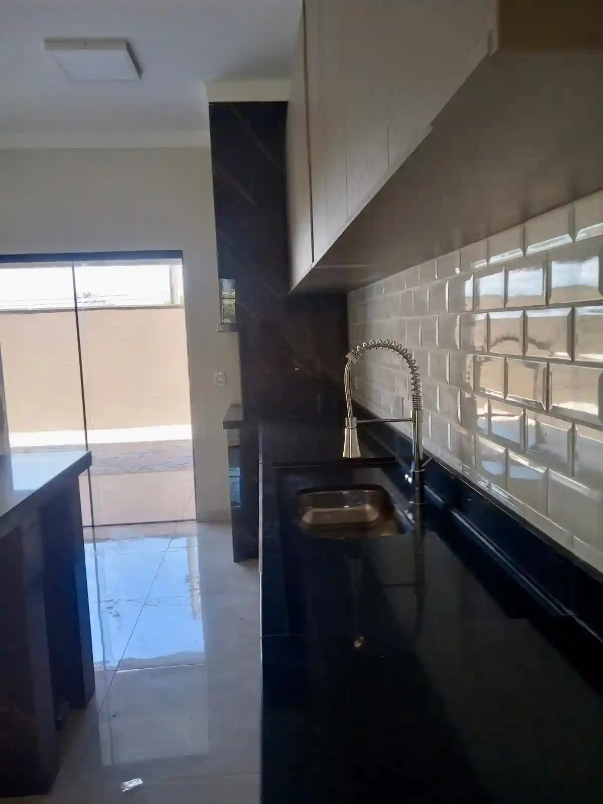 Casa de Condomínio com 3 quartos à venda, 253m² — foto 11 de 25
