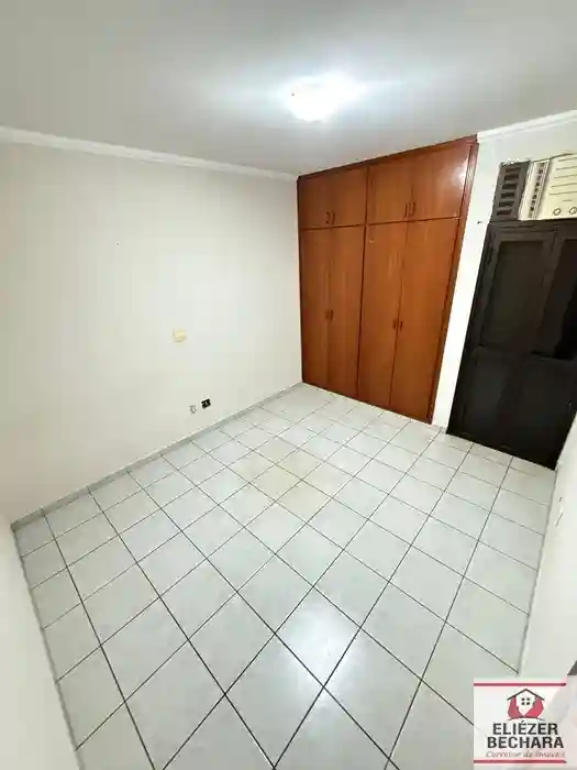 Apartamento com 3 quartos à venda, 144m² — foto 26 de 27
