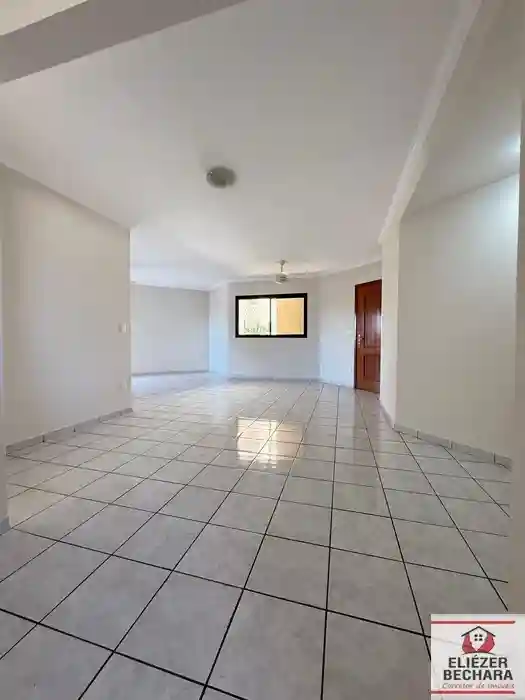 Apartamento com 3 quartos à venda, 144m² — foto 1 de 27